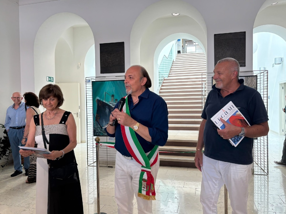 Monfalcone, in Municipio la mostra “Il Titanic” di Loredana Prodan e Mauro Munari