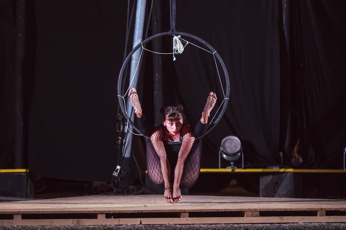 Cabaret Metafuorico a Prato della Fiera: il 18 luglio circo e musica dal vivo
