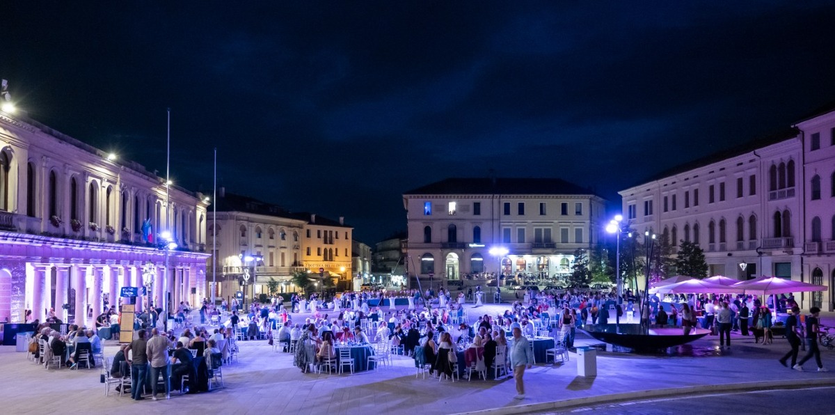 Valdobbiadene, il 3 agosto torna Le Notti del Vino in Piazza Marconi