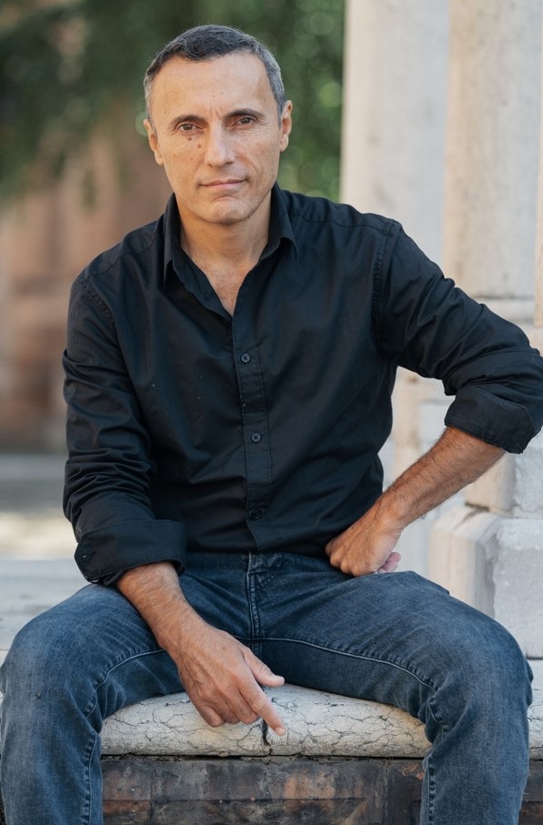 Onde Mediterranee 2026, a Gradisca d’Isonzo il via con Valerio Aprea il 22 luglio