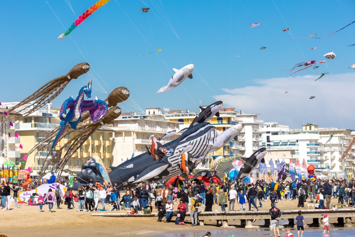 Jesolo ospiterà nel 2027 una tappa della Coppa del Mondo di aquiloni acrobatici