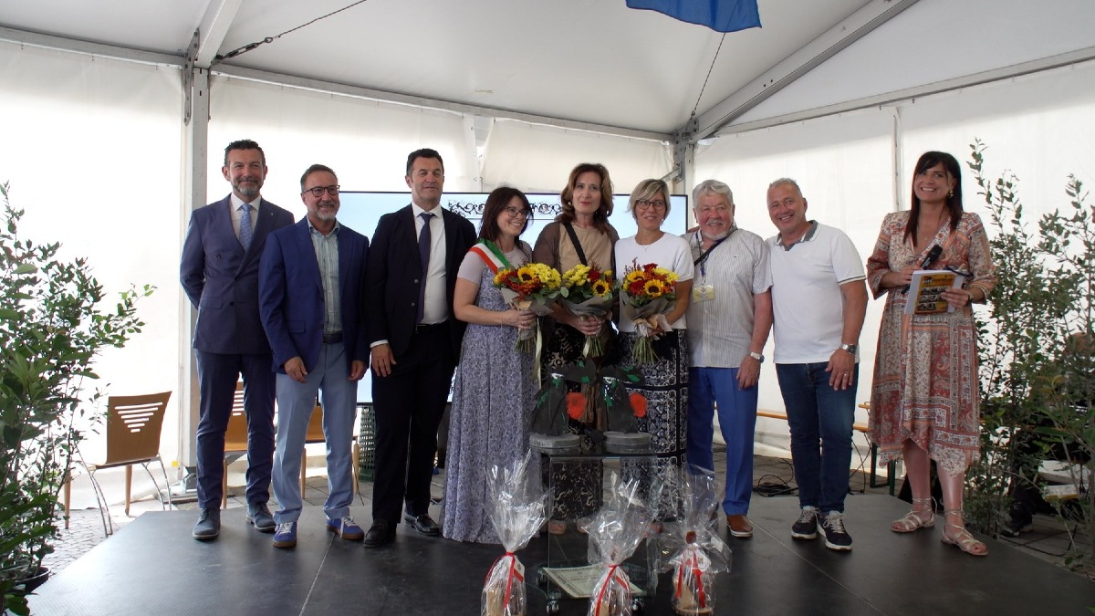 Majano, il Premio Pro Majano 2026 ai Fogolârs Furlans per il sostegno al Friuli