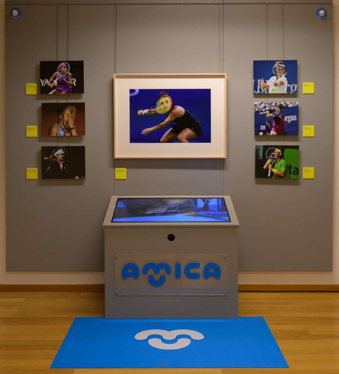 Trieste, a Flying Racquets la mostra sul tennis diventa interattiva con il sistema Amica