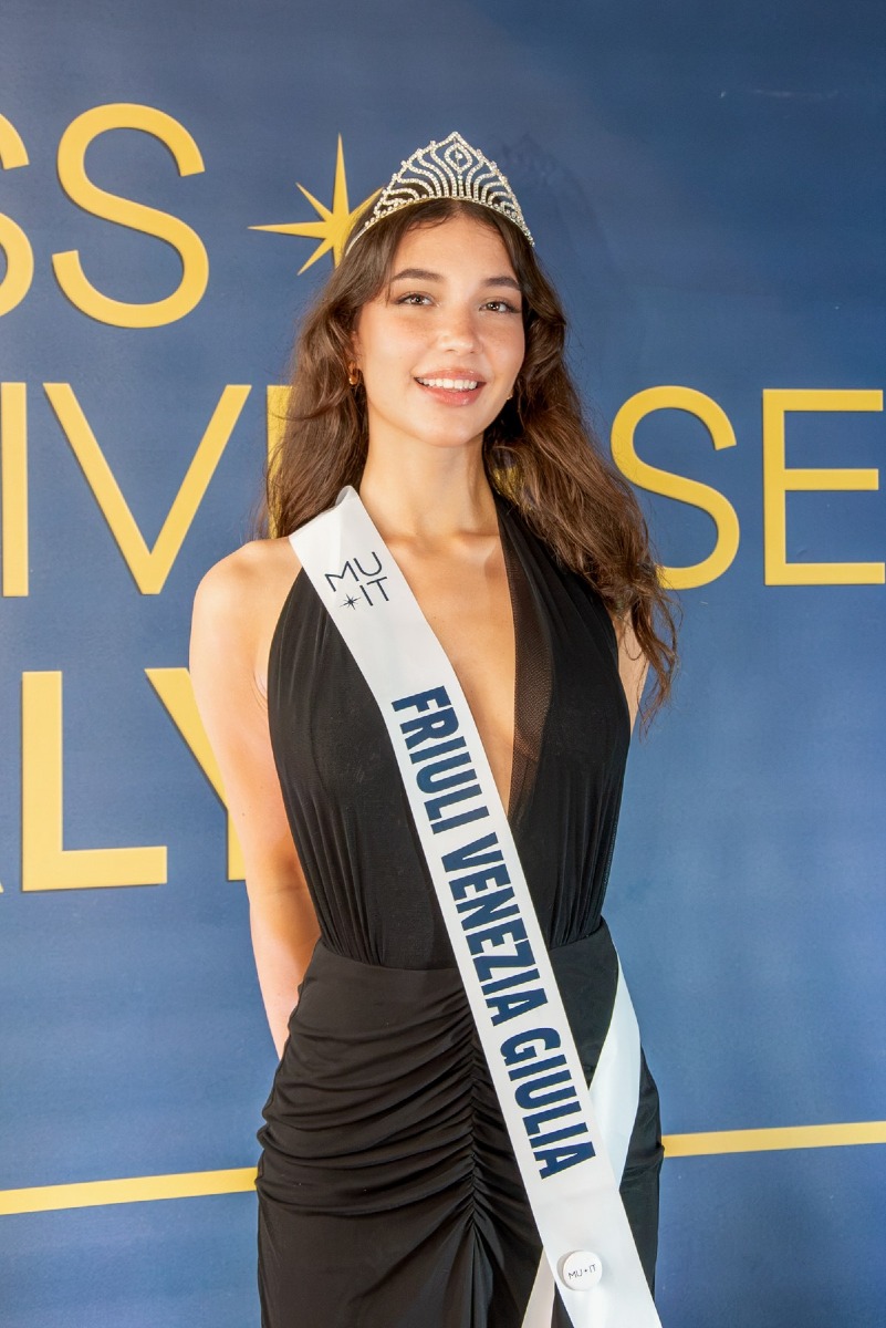 Anna Corazza vince Miss Universe Friuli Venezia Giulia 2026 a San Daniele