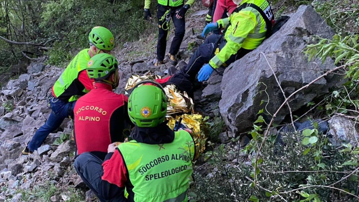 Valbrenta, tragedia sui Trinceroni di Campolongo: 55enne muore dopo la caduta del cavallo - 