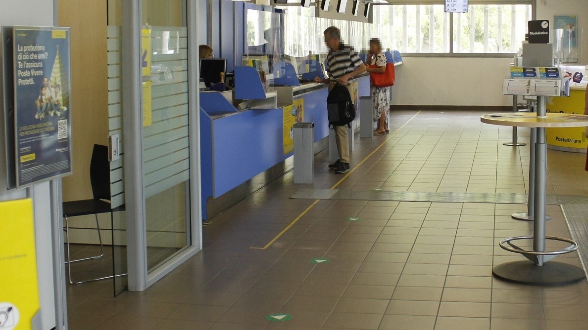 Treviso, Poste Italiane assume consulenti finanziari negli uffici postali: come candidarsi - 
