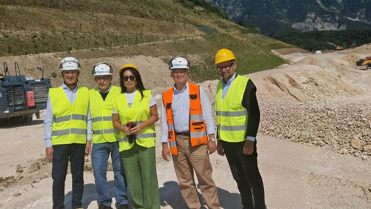 Dazi, dumping ed emissioni: Cisint e Dreosto fanno tappa al cementificio di Fanna - 