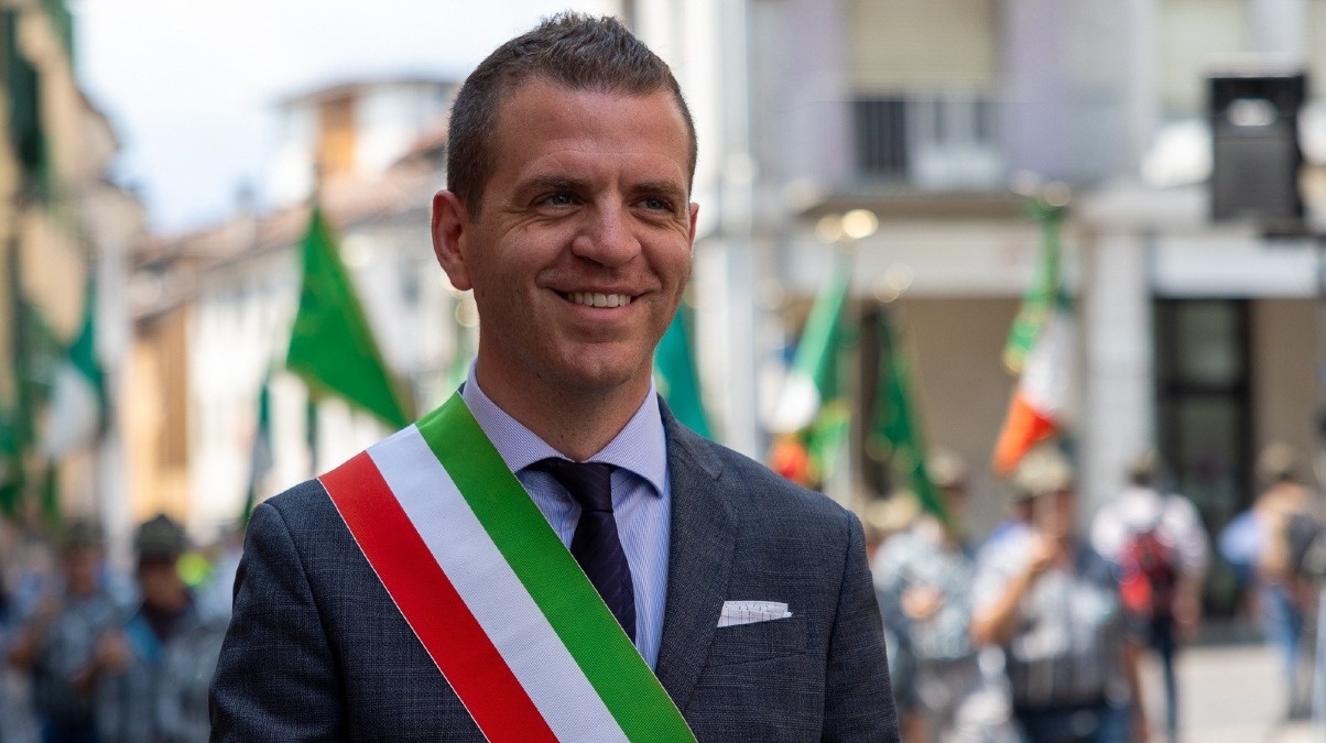 Farra di Soligo, il 6 e 7 agosto chiude Piazza Emigrante per le asfaltature - 