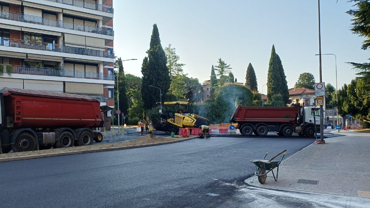 Udine, riapre venerdì mattina la rotatoria tra viale Diaz e viale della Vittoria - 