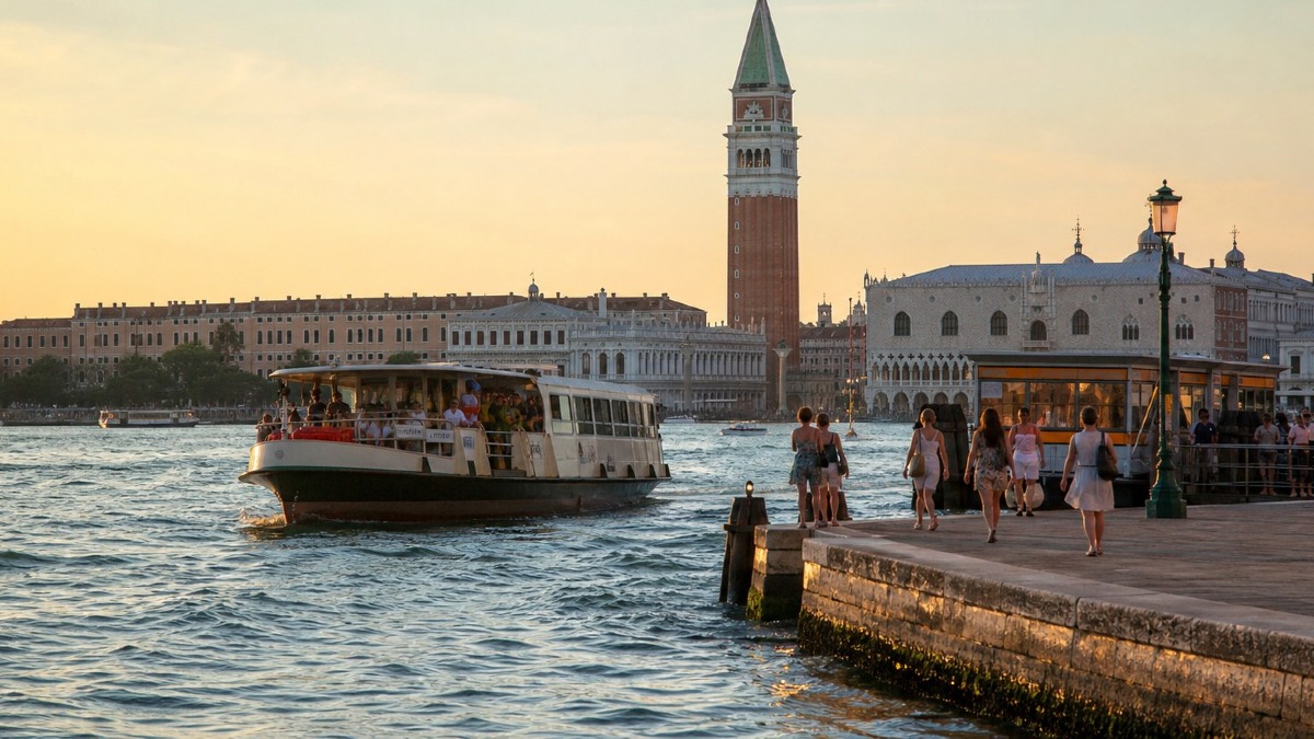 Ferragosto 2026 a Venezia e Mestre: cosa fare, trasporti, parcheggi e musei aperti - 