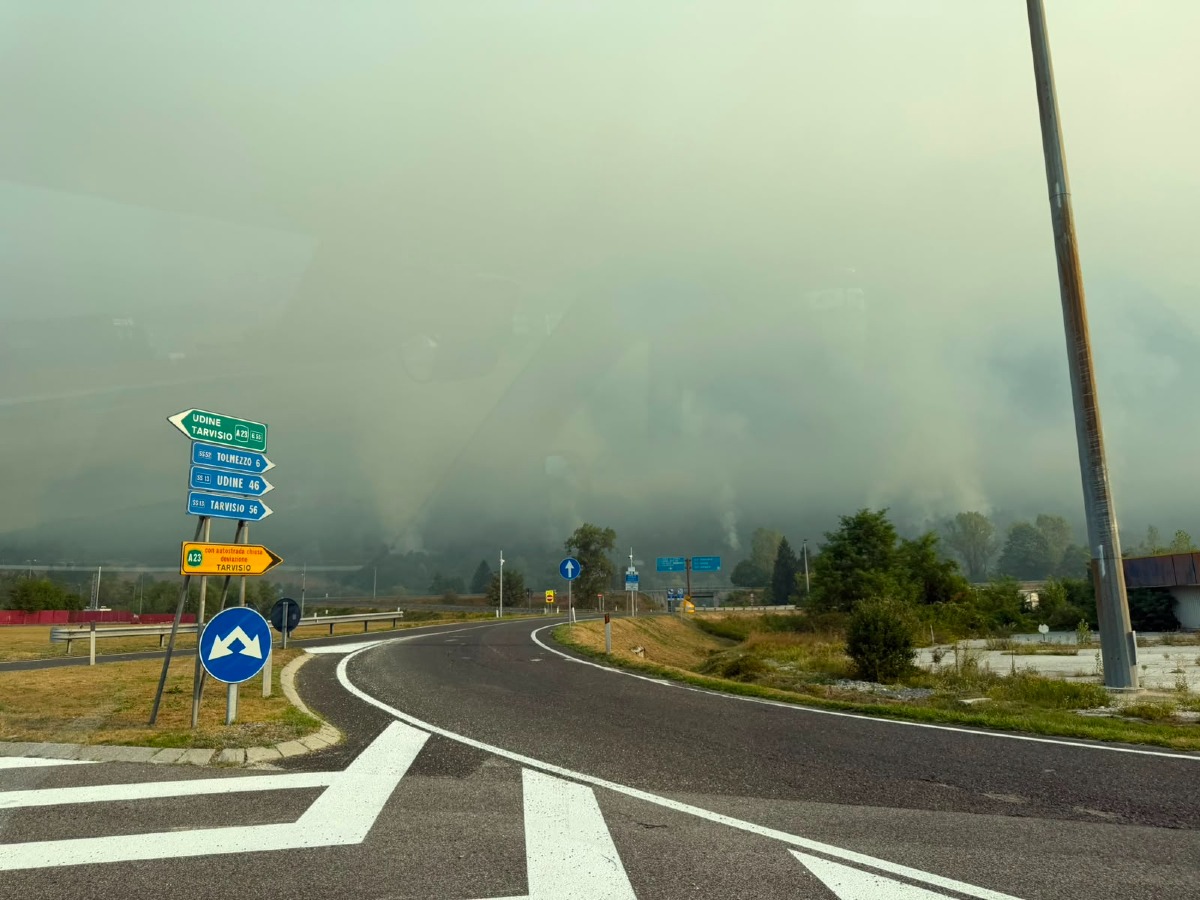 Amariana ancora in fiamme: minacciate stalle e abitazioni rurali - 