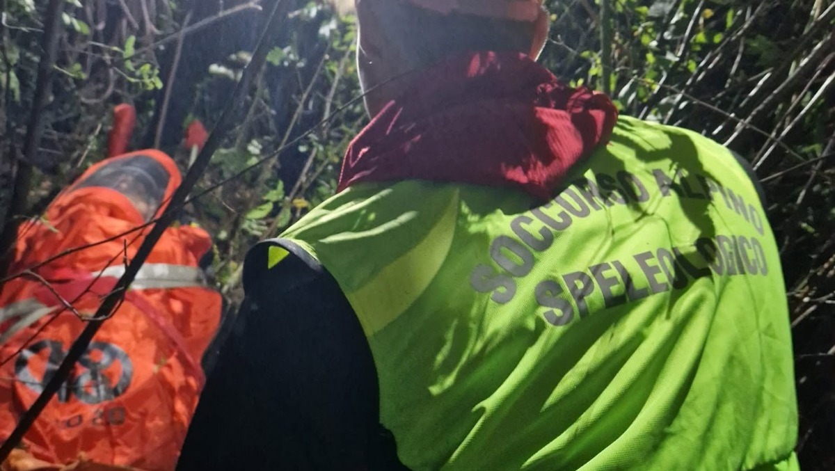 L’ultima chiamata, poi il temporale e la scomparsa: trovato morto lungo il sentiero - 