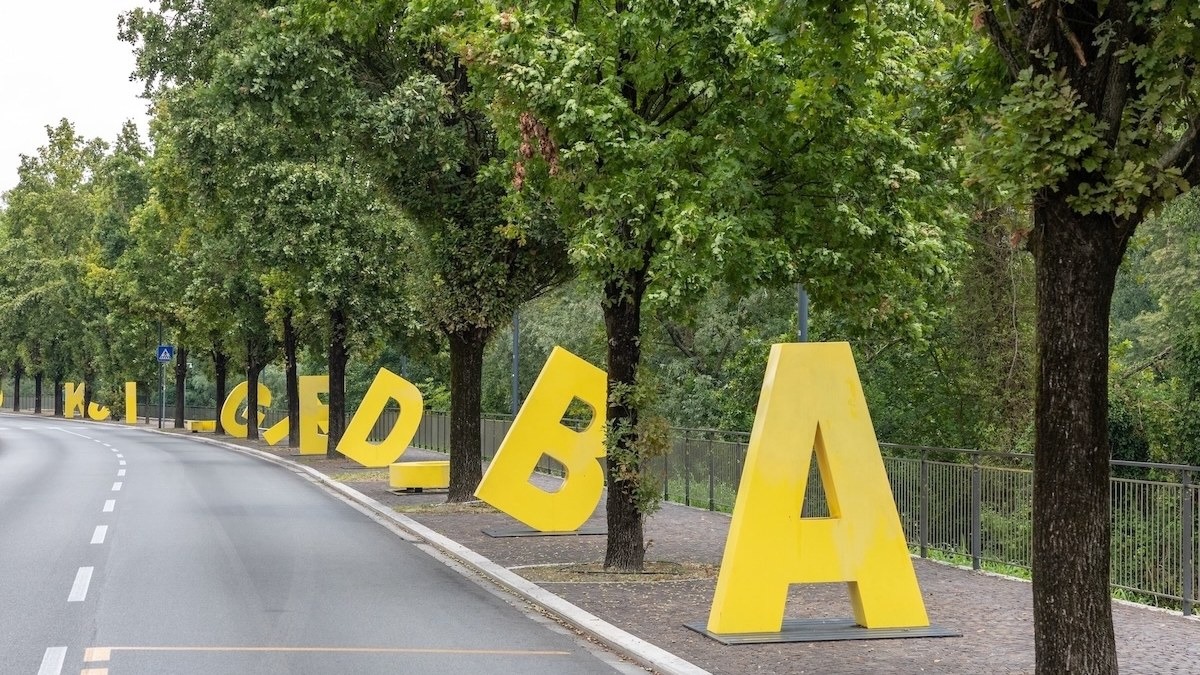 Pordenone, l’Alfabetiere lascia piazza del Portello e arriva sulla Rivierasca - 