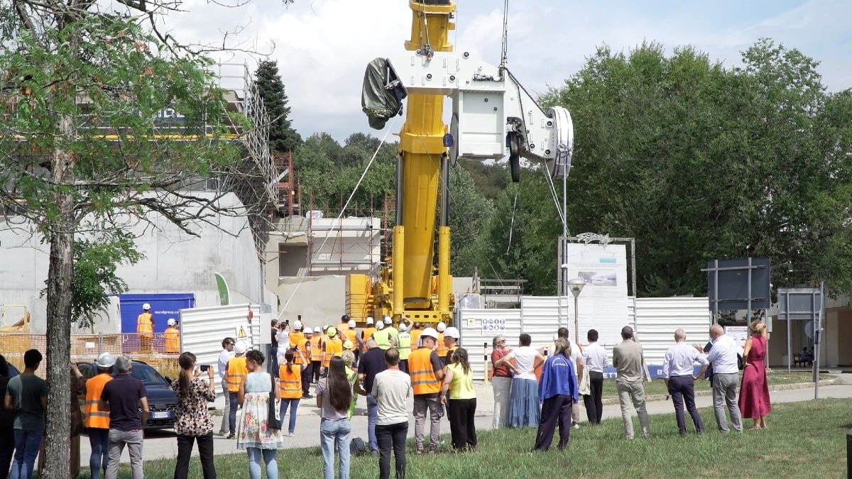 Aviano prepara la protonterapia: al CRO arriva il sistema che aprirà ai primi trattamenti nel 2027 - 