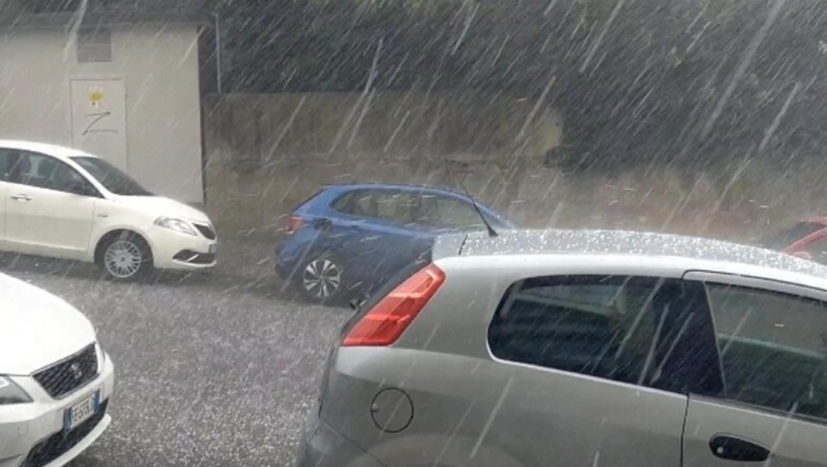 Maltempo, peggiora l’allerta in FVG: arancione su tutta la regione, rischio grandine | VIDEO - 