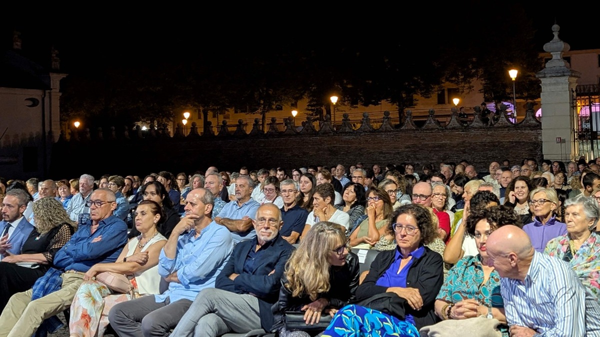 Tra Ville e Giardini chiude con 7mila presenze: finale a Fratta Polesine con Mara Sattei - 