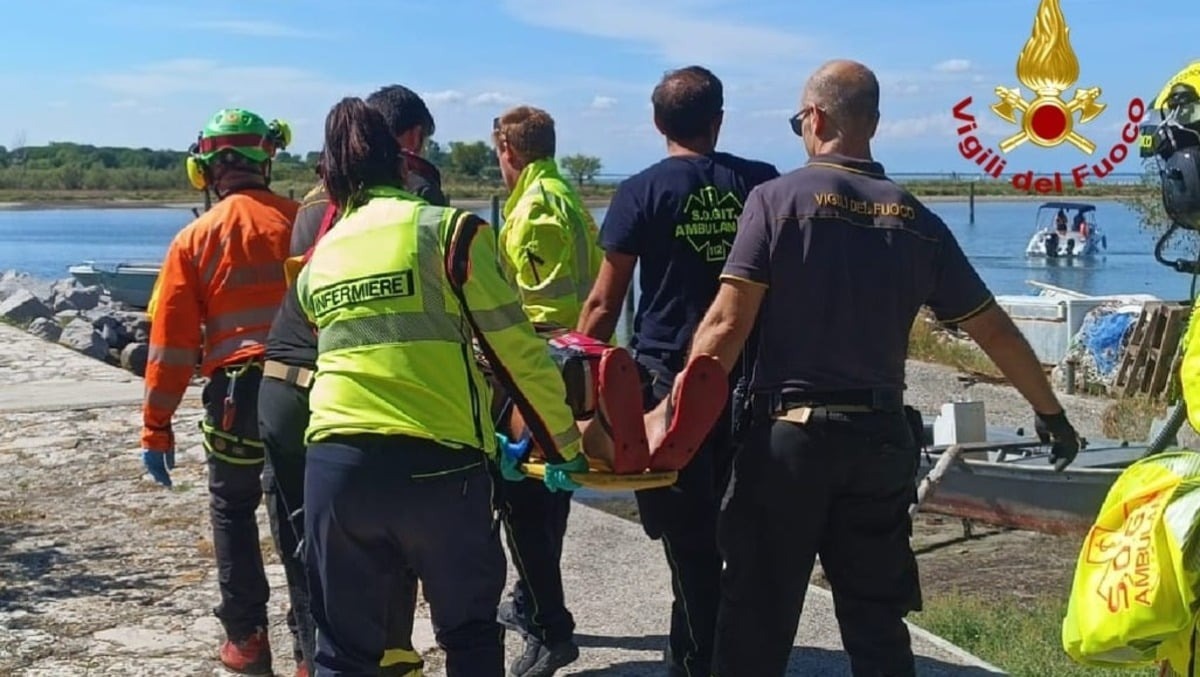 Malore a Porto Buso, soccorso tra laguna ed elicottero: uomo portato in ospedale - 