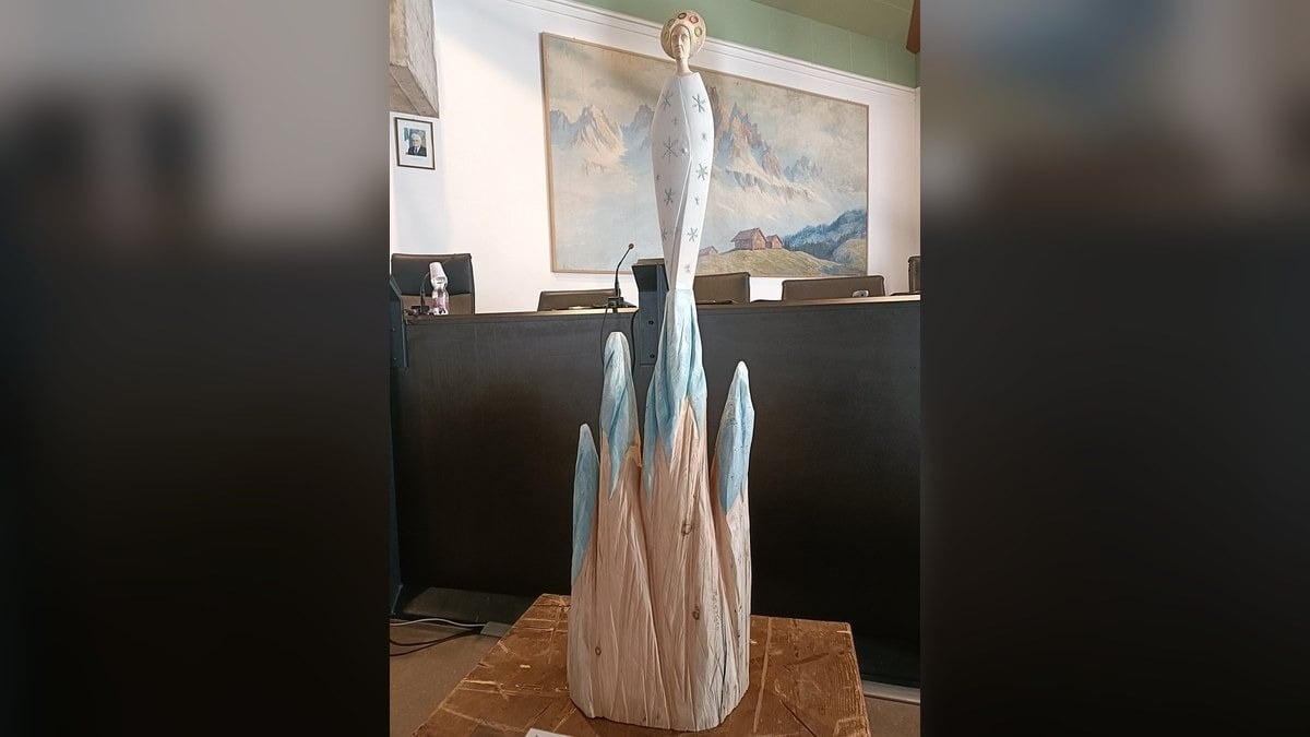 Ad Auronzo quattro giorni di scultura dal vivo: l’edizione 2026 guarda a Tiziano - 