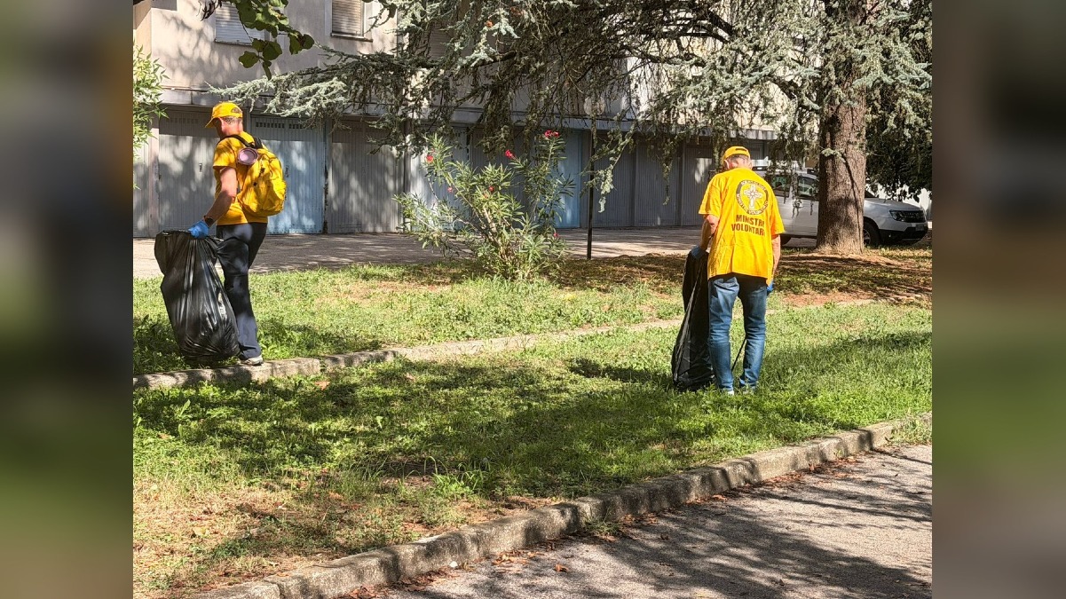 Vicenza, raccolti rifiuti abbandonati nel quartiere San Pio X: pulizia in strade e parco - 