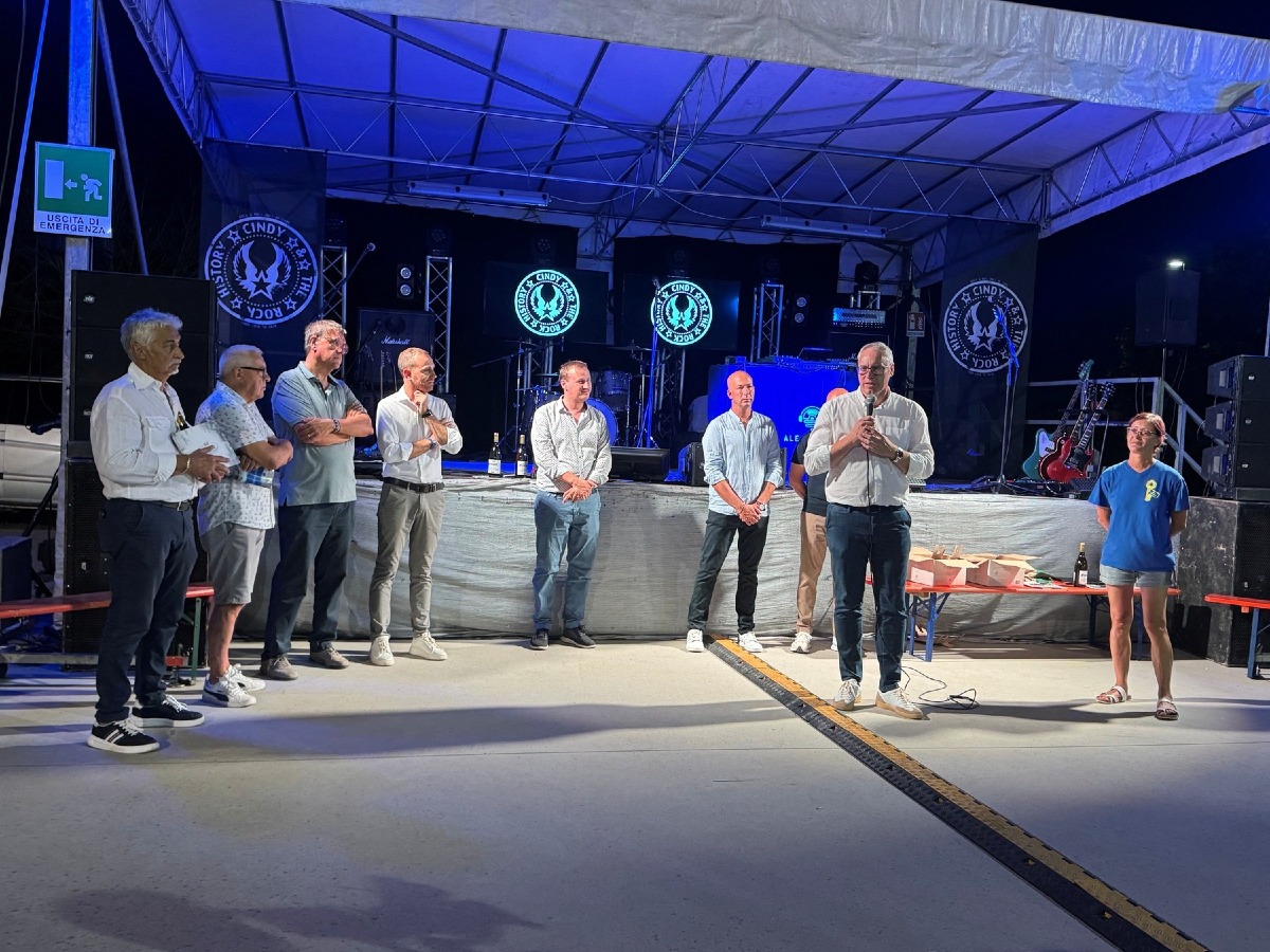 Pozzuolo del Friuli, premiate cinque associazioni storiche alla Sagra dello Struzzo