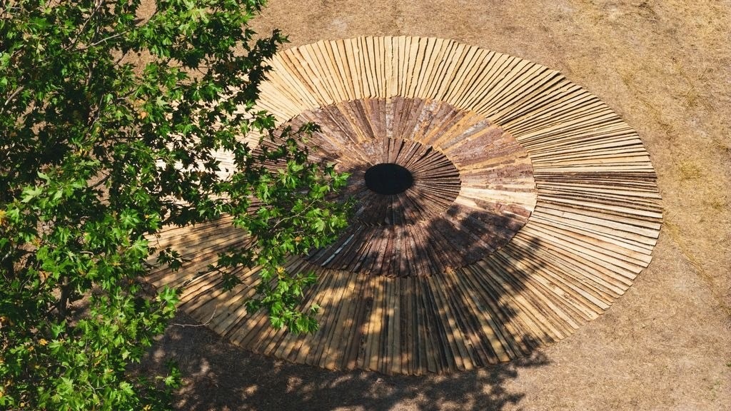 Sagrado, sul greto dell’Isonzo nasce “Cose di Casa”: land art collettiva con i giovani