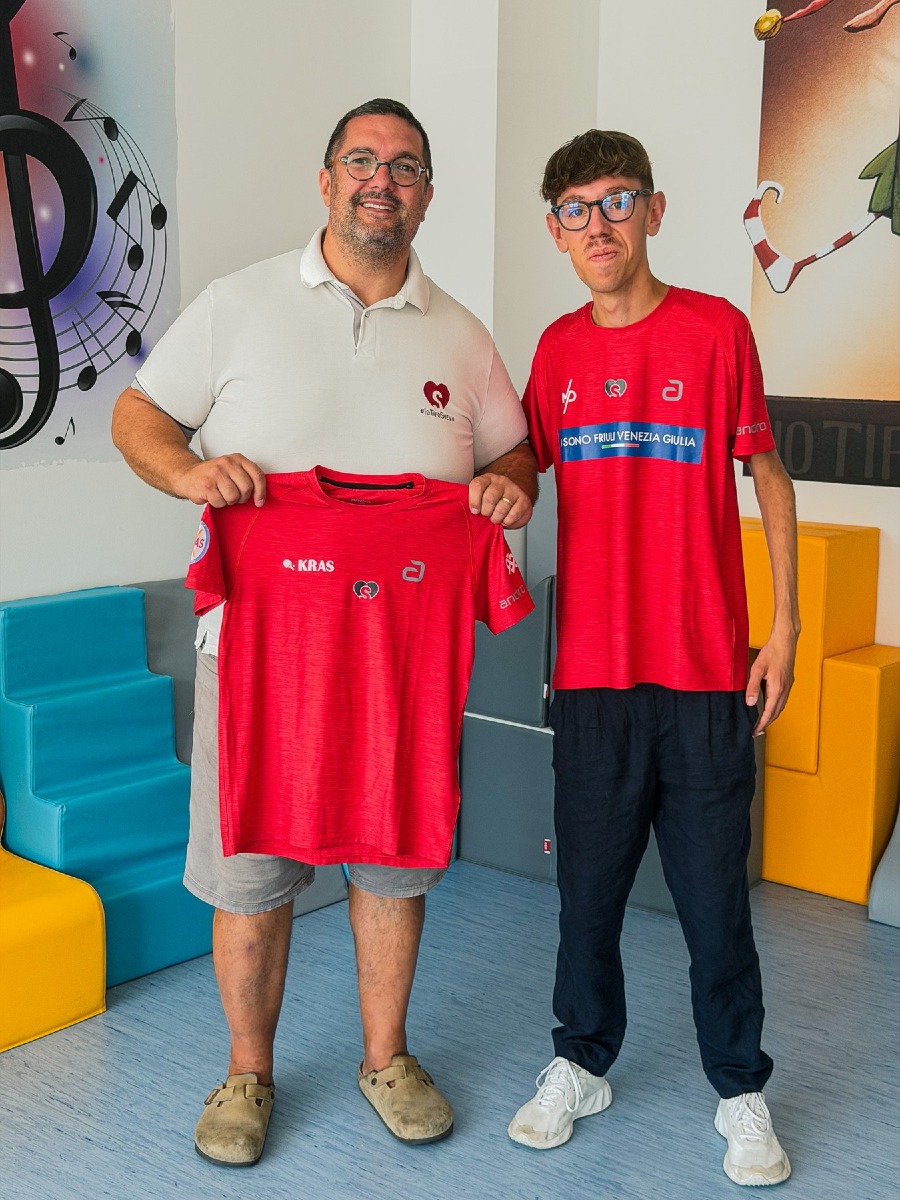Parenzan porta Io Tifo Sveva sulla maglia per sostenere l’Oncoematologia di Trieste