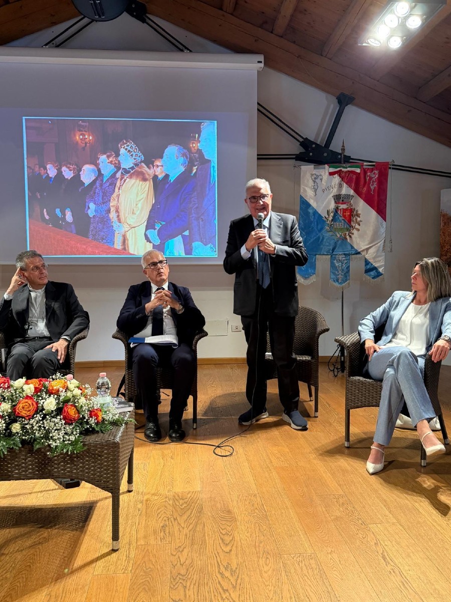 Fioroni a Pieve di Soligo: omaggio a Toniolo e convegno per i 50 anni di Fabbri