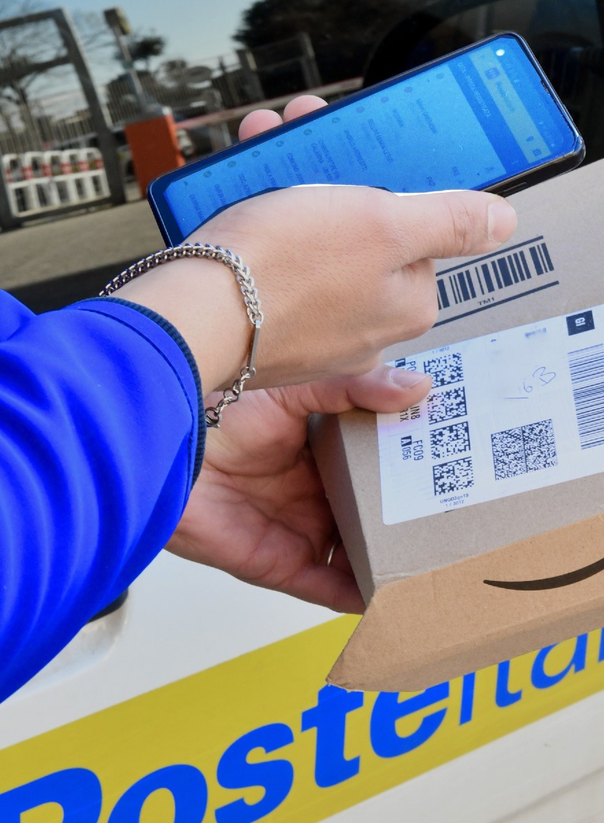 Treviso, con Poste Delivery Web si possono spedire valigie e pacchi fino a 30 chili