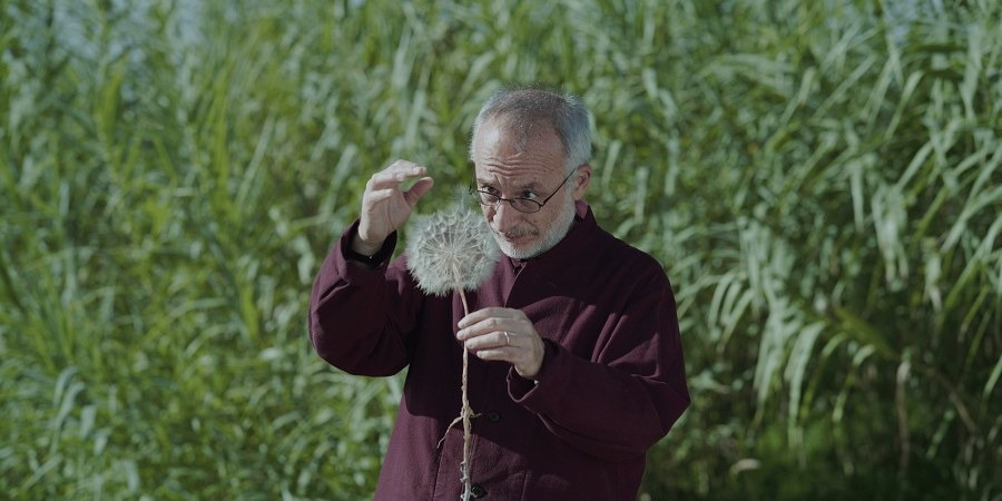 Venezia 83, il 6 settembre in Fuori Concorso arriva Holy Wood Dust di Victor Kossakovsky