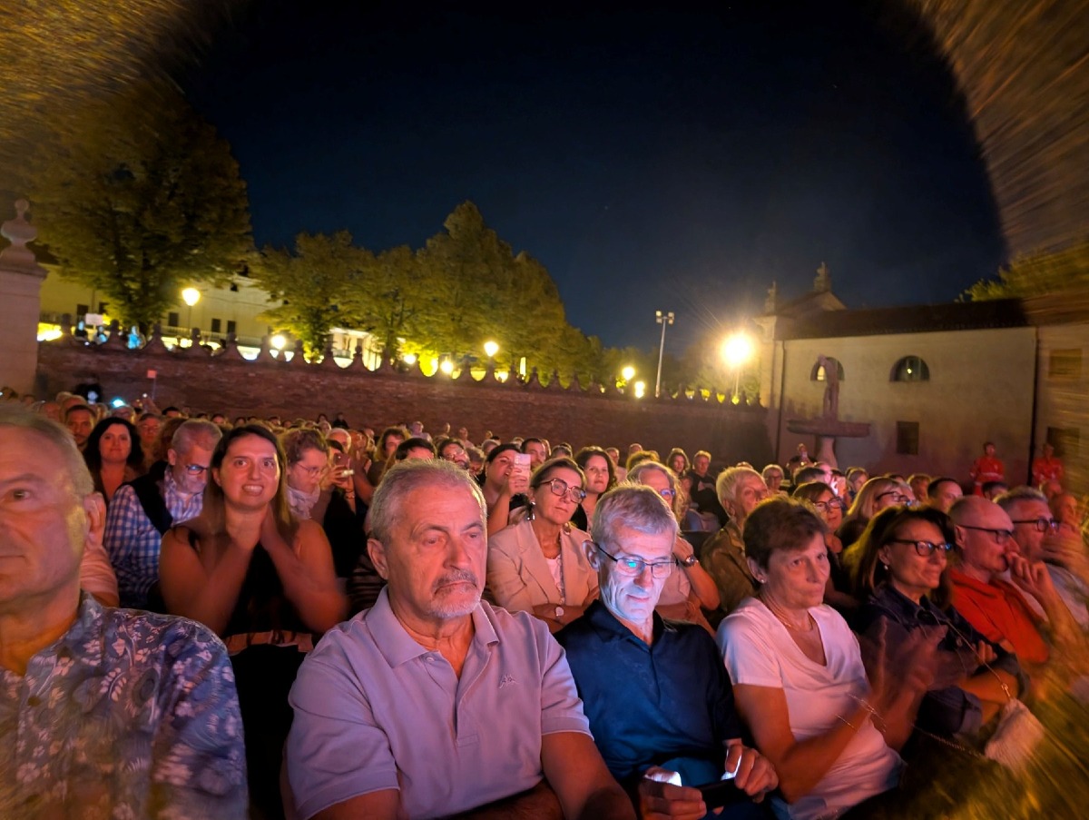 Tra Ville e Giardini chiude con 7mila presenze: finale a Fratta Polesine con Mara Sattei