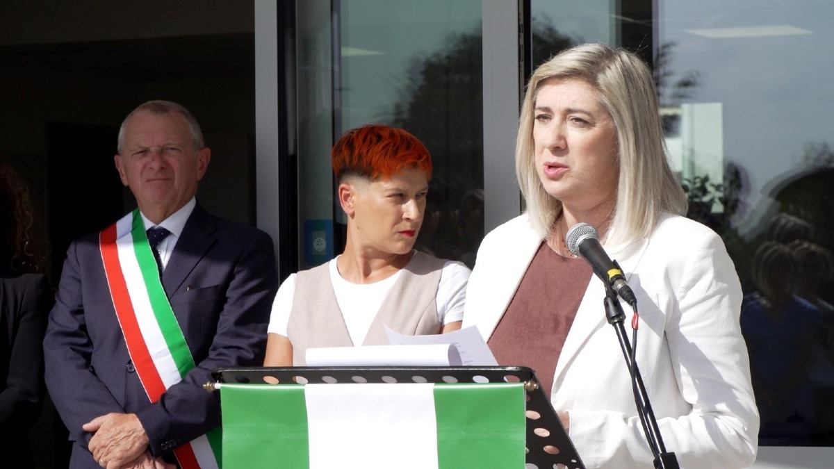 Maniago inaugura il nuovo asilo nido Pettirosso: fondi Pnrr e 281mila euro dalla Regione