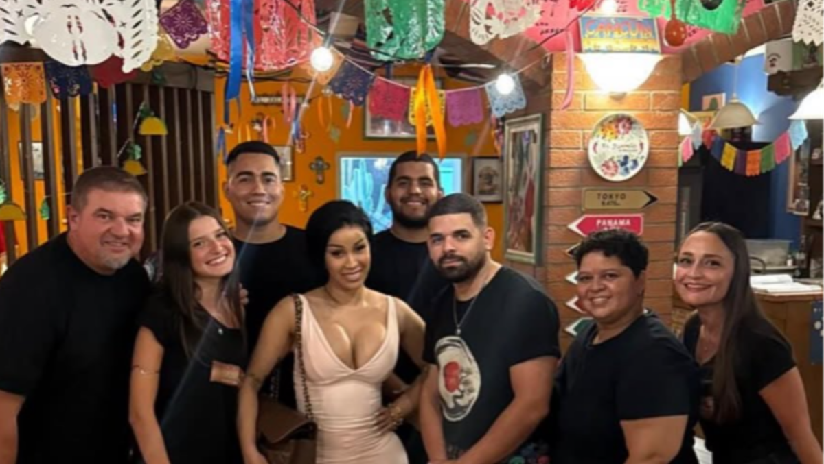 Dopo Trieste, Cardi B arriva pure a Basaldella: cena a sorpresa al ristorante messicano - 