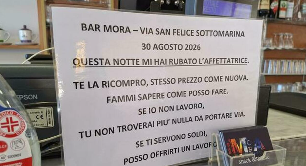 L’incubo del bar svaligiato quattro volte. Il titolare ai ladri: «Ti offro un lavoro» - Le immagini pubblicate dal "Gazzettino"