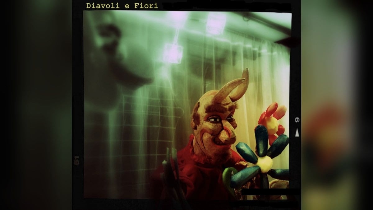 Colugna, pomeriggio a teatro per i più piccoli: al Luigi Bon arriva la commedia di burattini “Diavoli e fiori” - 