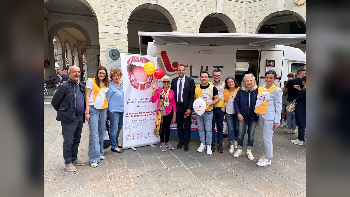 Treviso, Oral Cancer Day in Piazza dei Signori: screening gratuiti sabato 12 settembre - 