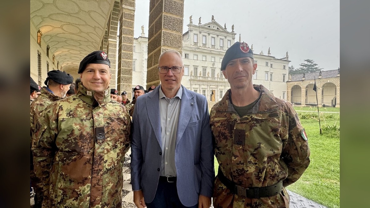 Codroipo accoglie i Lancieri di Novara rientrati dal Kosovo: cerimonia a Villa Manin - 