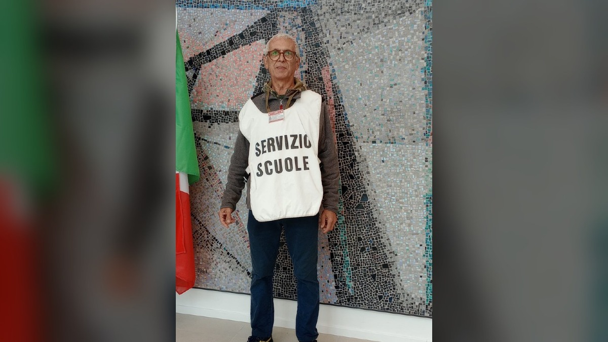 Nonno vigile alla Nazario Sauro di Monfalcone: presidio 15 minuti prima e dopo le lezioni - 