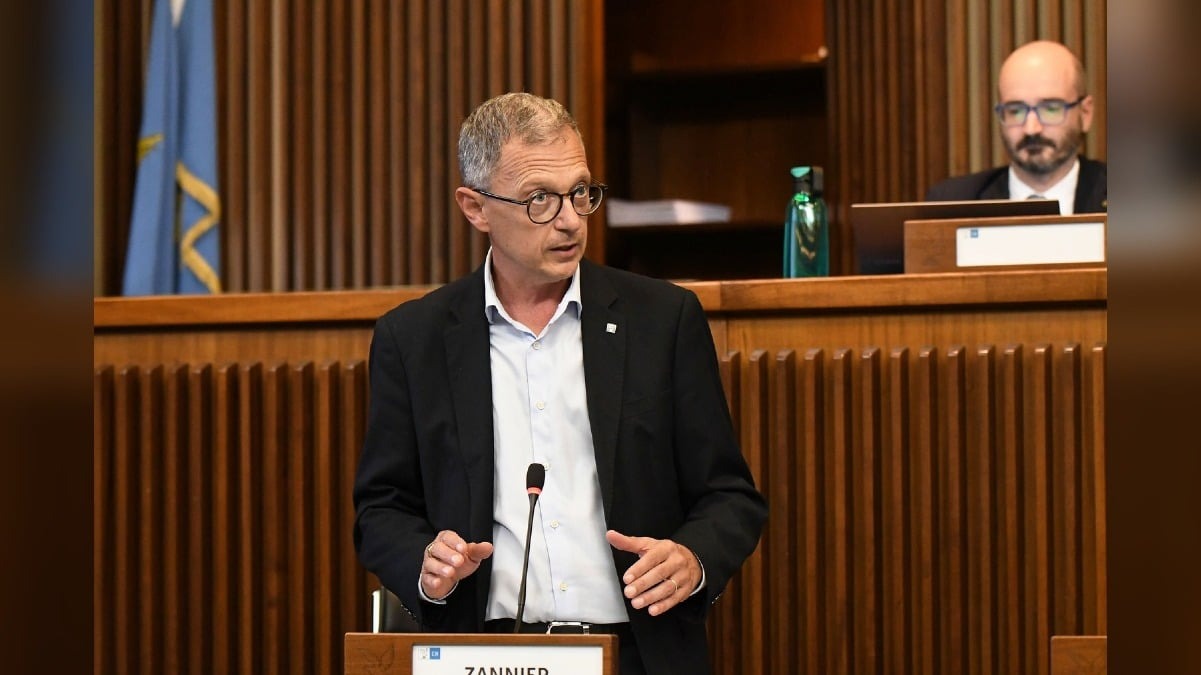 Latte pagato meno agli allevatori, il Friuli Venezia Giulia si muove: sì del Consiglio a una mozione sulla filiera - 