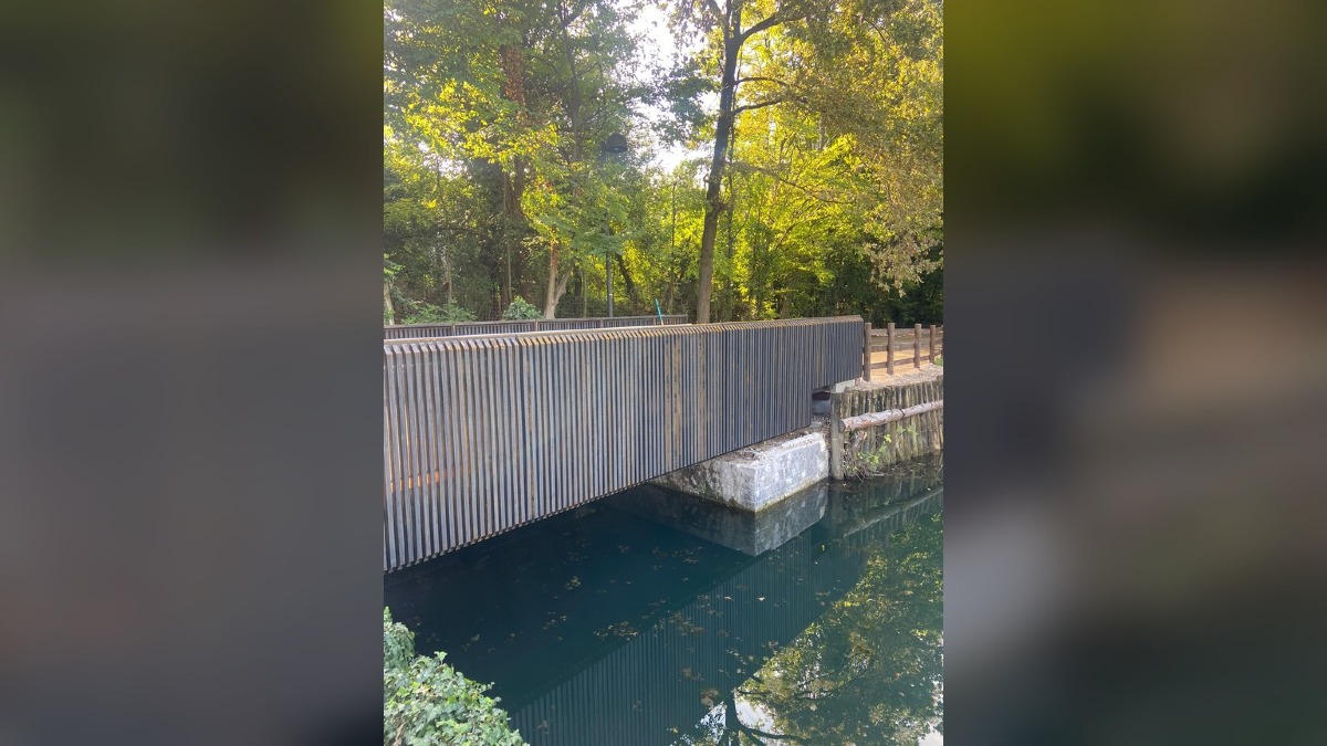 Pordenone, riapre il ponte dei Laghetti di Rorai: parco di nuovo accessibile da via Tessitura - 