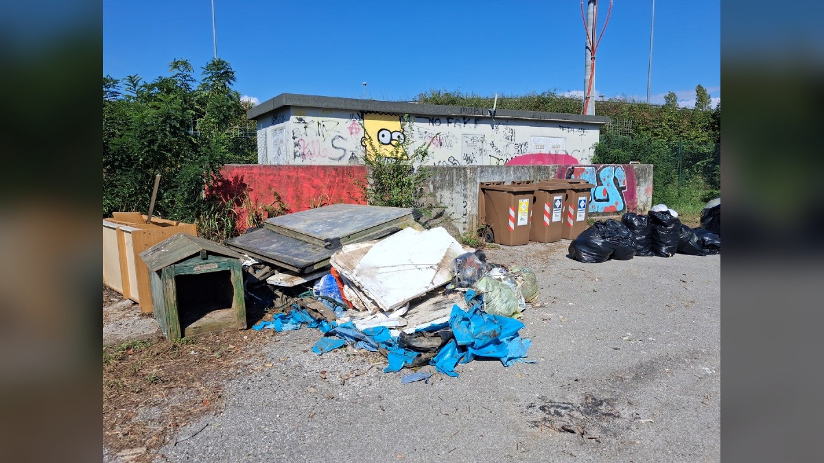 Pordenone, tonnellate di rifiuti rimosse a Vallenoncello nella campagna di pulizia - 
