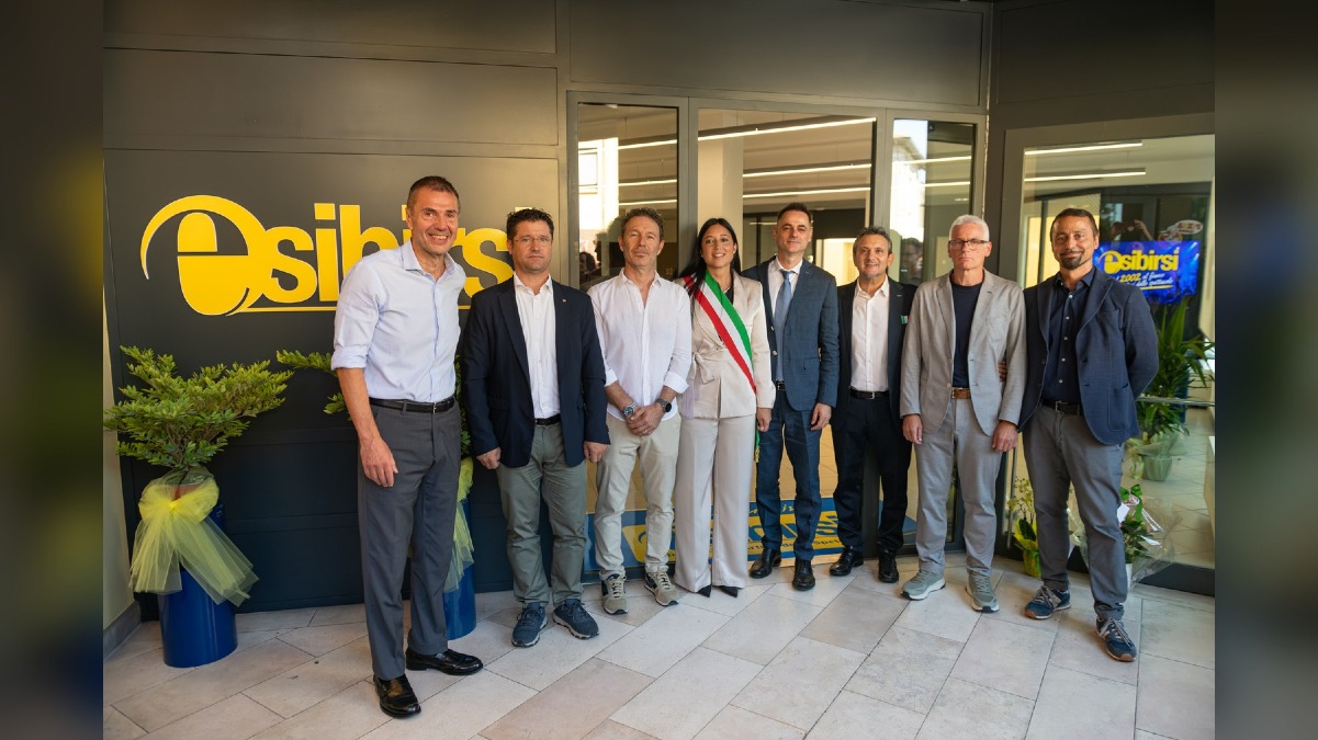 Esibirsi cresce da 2 a 15 mila soci e apre a Morsano la nuova sede con CoWorkShow - 