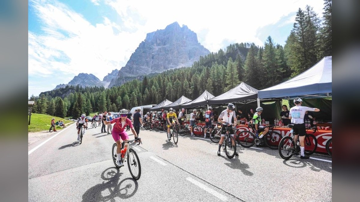 Sportful Dolomiti Race 2027, iscrizioni dal 1 ottobre: 1.000 posti in griglia avanzata - 