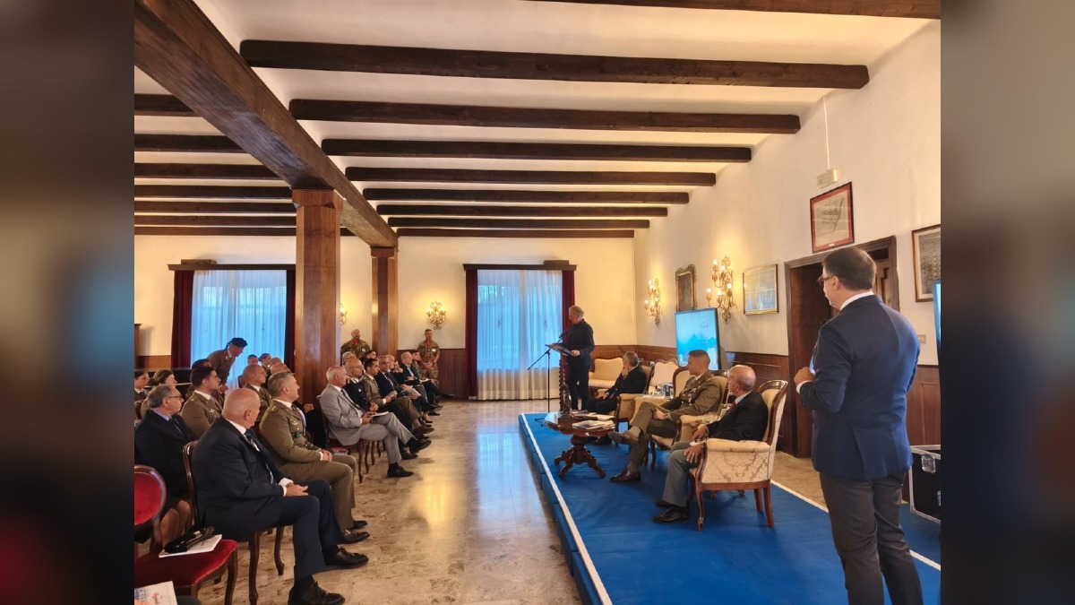 Trieste, 70 anni del Piemonte Cavalleria: alla caserma Brunner un volume sul Reggimento - 