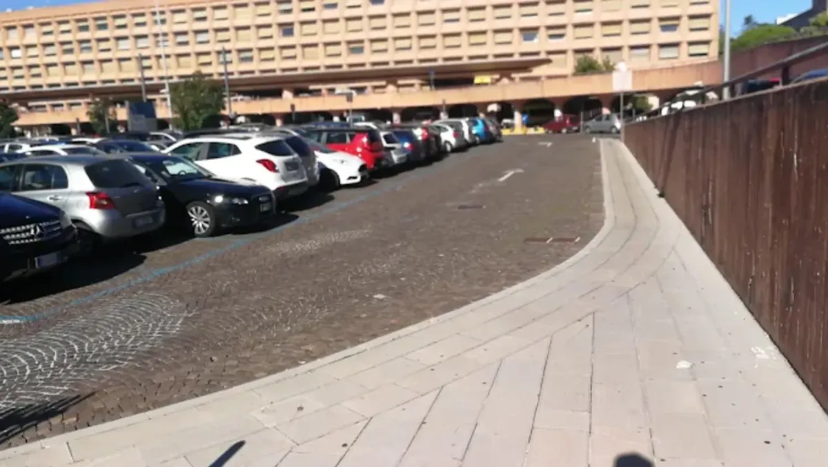 Parcheggi al Santa Maria della Misericordia, il nodo resta aperto: in Regione arriva una richiesta di chiarimenti