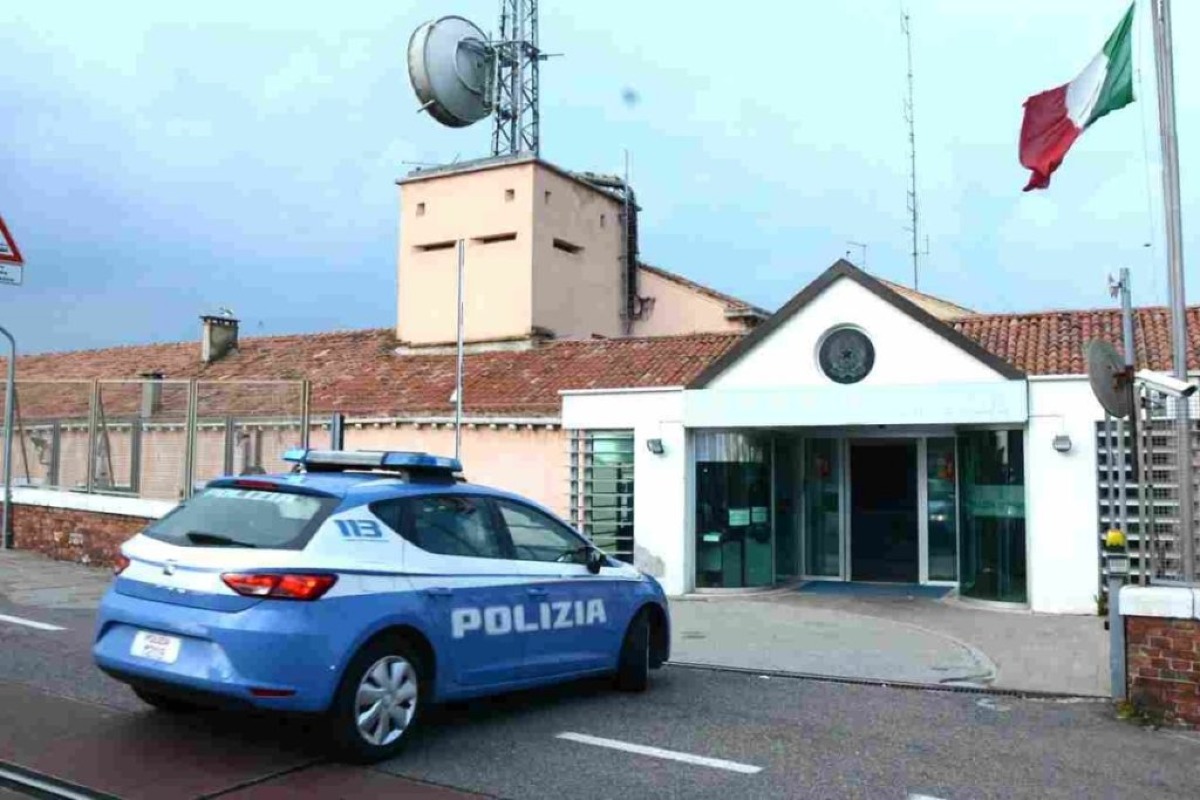 Venezia, lutto alla Polizia di frontiera del Tronchetto: morto un agente di 37 anni - 