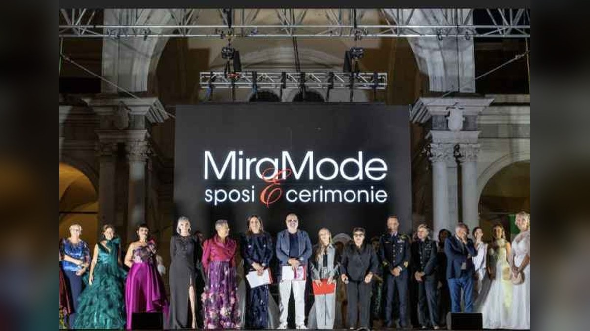 Udine, la piazza diventa passerella di rinascita: con Andos sfilano pazienti e medici - 