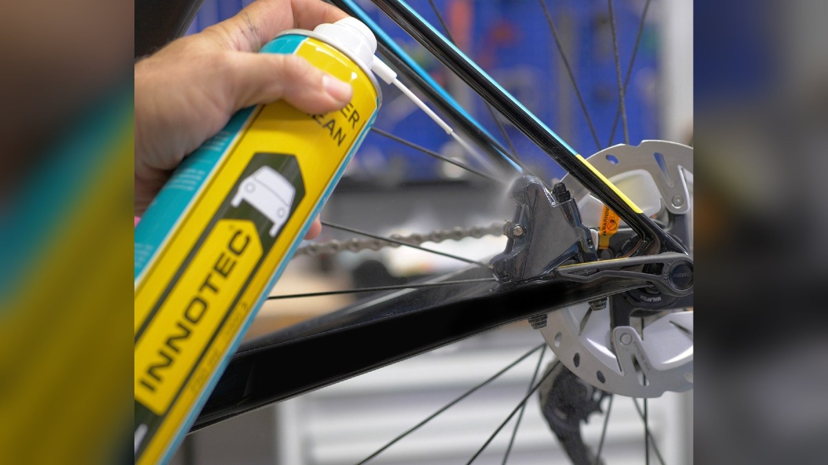 Ad Annone Veneto iNova punta sulla pulizia tecnica: ecco Power Clean per officine e manutenzione - 