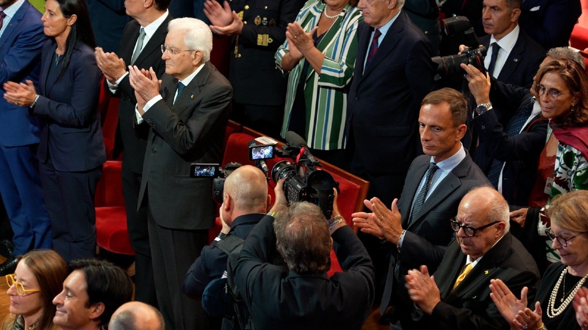 Mattarella al Verdi per il gran finale di Pordenonelegge: il festival chiude guardando al 2027 - 