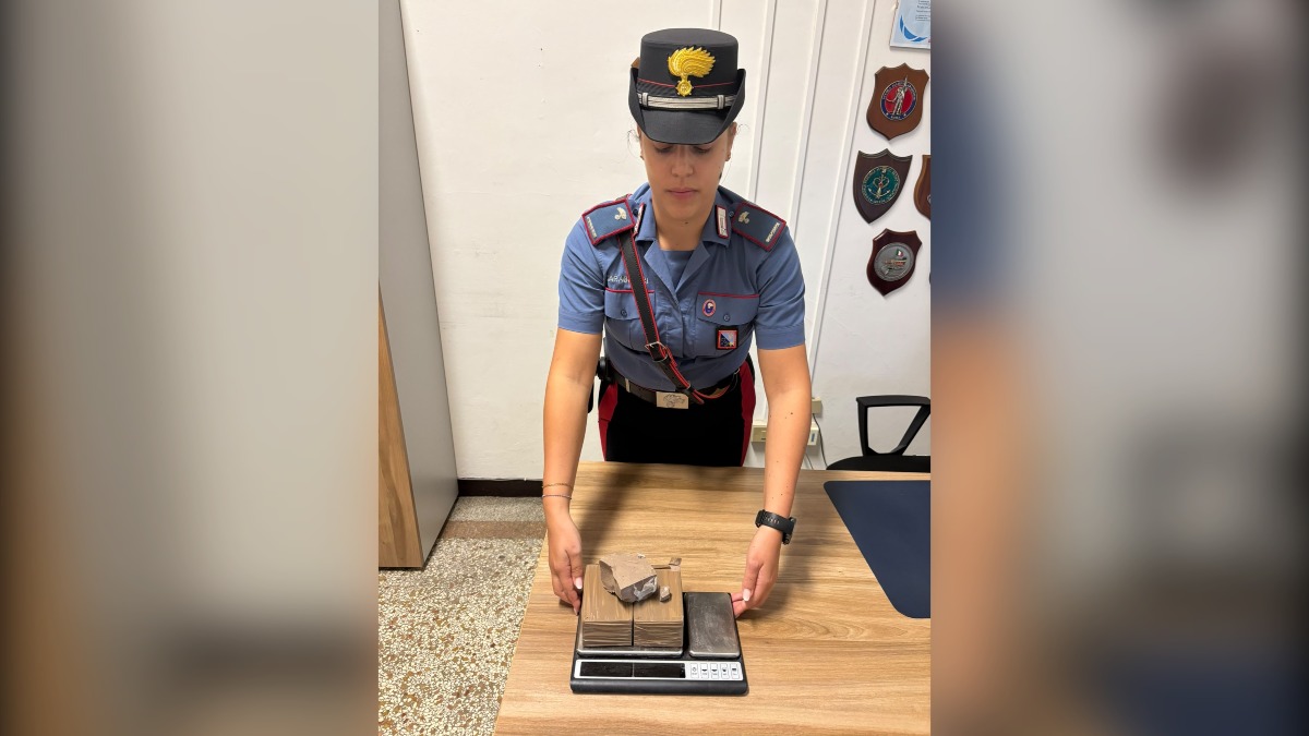 Trieste, in casa oltre un chilo di eroina: arrestato un quarantenne dipendente di Trieste Trasporti - 