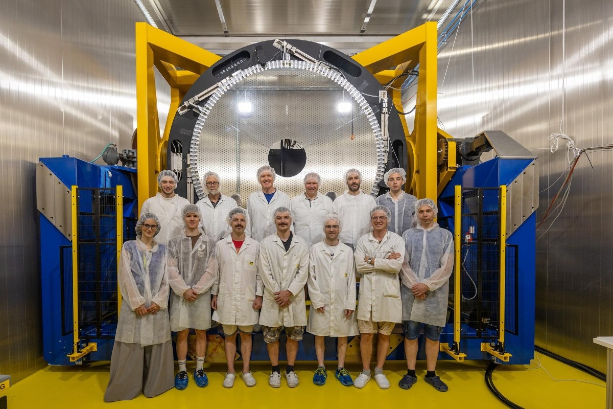 Partito da Bolzano lo specchio M4 del telescopio ELT: ultima tappa in Italia